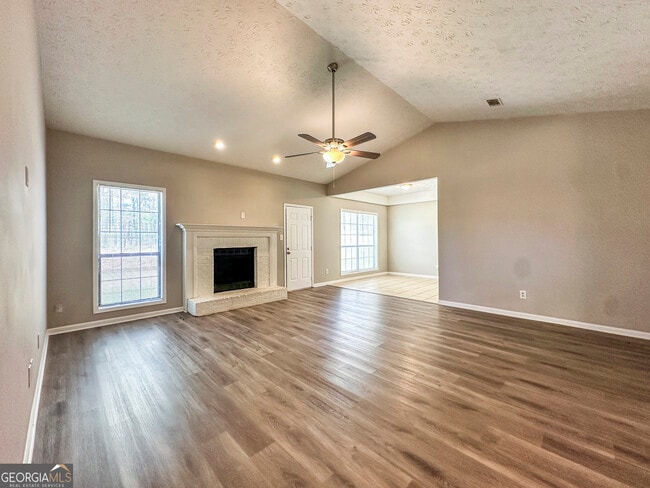 Photo - 11647 Matthews Trail