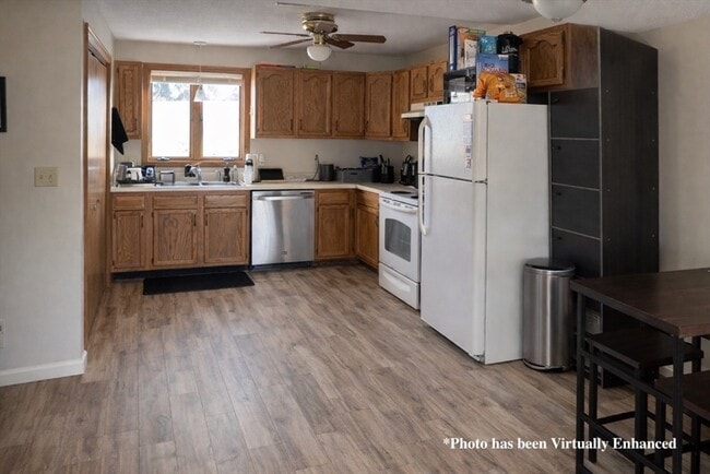 Photo - 27 Toledo Ave