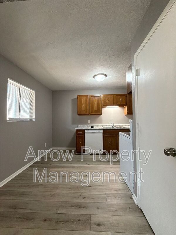 Photo - 922 A St Unit 4