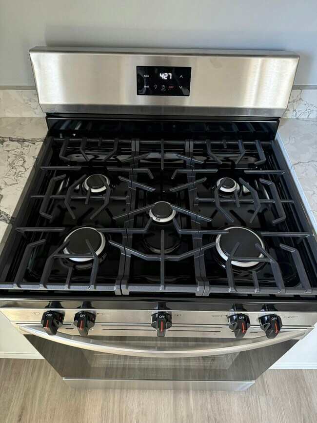 Photo - 293-295-295 Water St Unidad 1