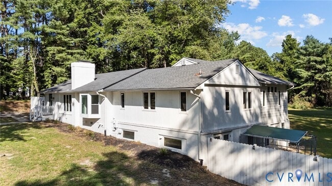 Photo - 405 N Gaskins Rd