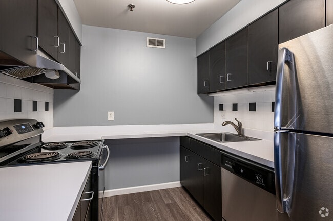 2BR, 2BA