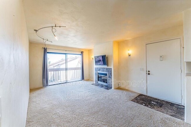 Photo - 3204 Golden Oaks Ln