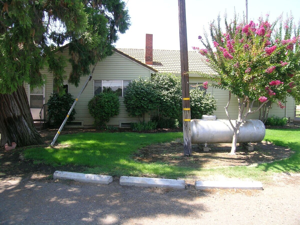 Photo - Linden Country Home