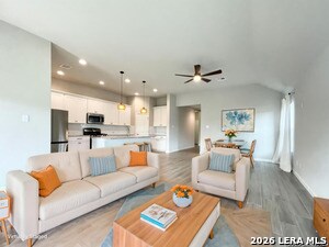 Photo - 1518 Stony Island Dr