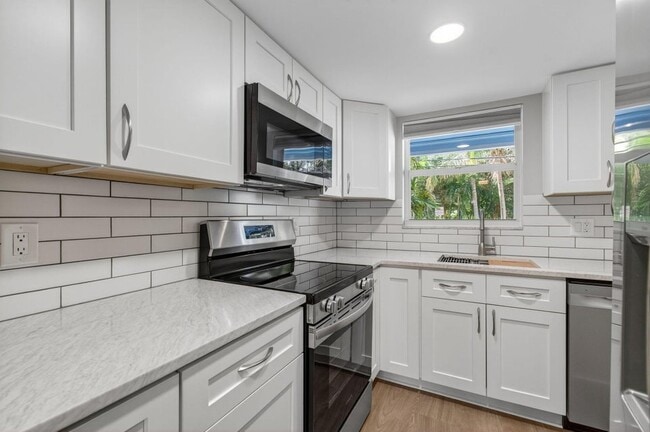 Photo - 750 Rider Rd