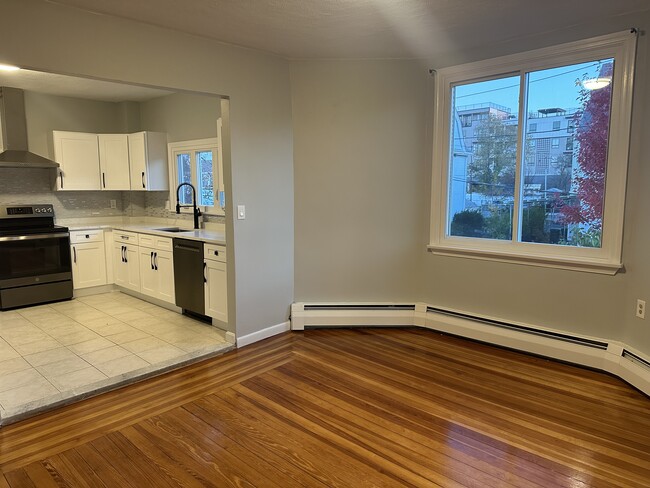 Photo - 42 William St Unit 1