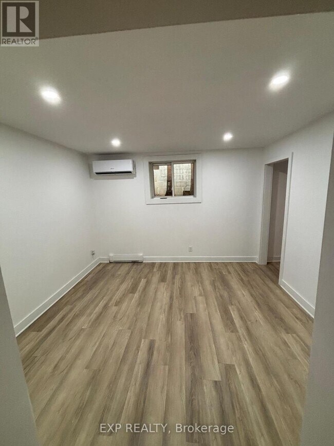 Photo - 378 Montfort St. Unit 378