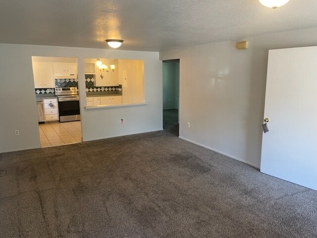 Photo - 4135 S Lincoln St Apartamentos Unidad A