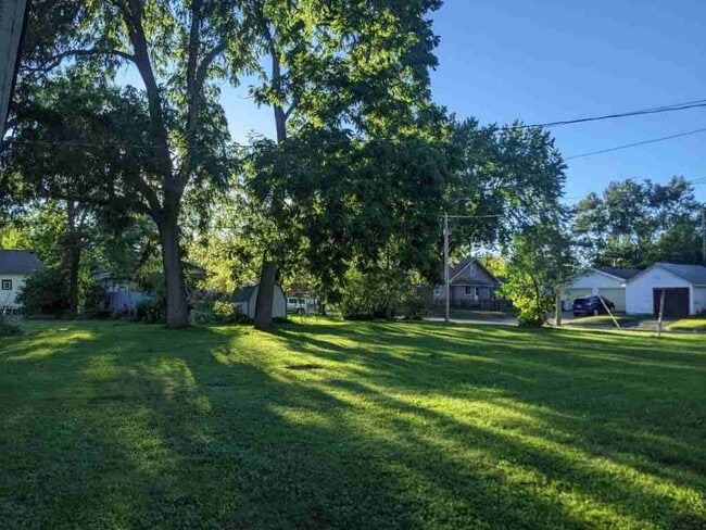 Photo - 204 Hatten Ave Unidad 2