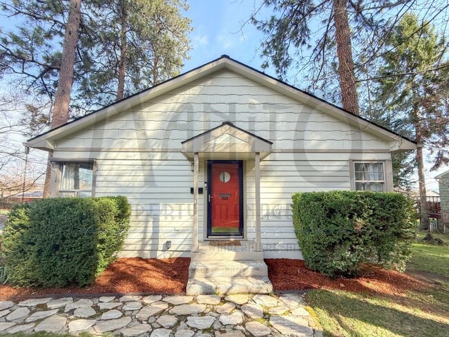 Building Photo - Beautiful Home Near Perry District