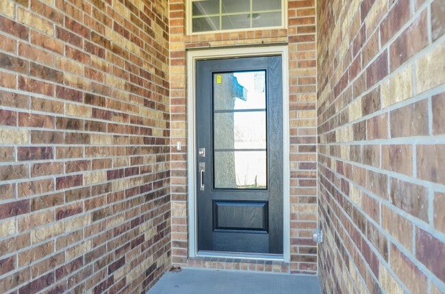 Photo - 3106 Stonebriar Dr