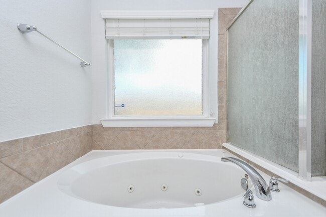 Photo - 18302 Mable Pond Ln