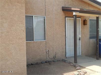 Building Photo - 1917 Karen Sue Pl Rental