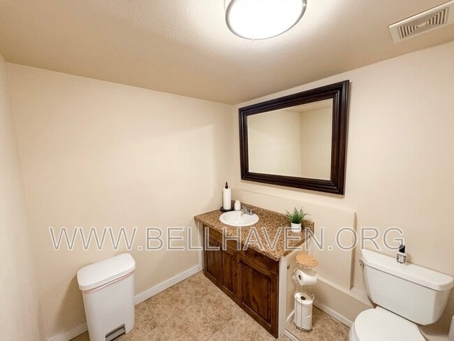 Photo - 134 W Main St