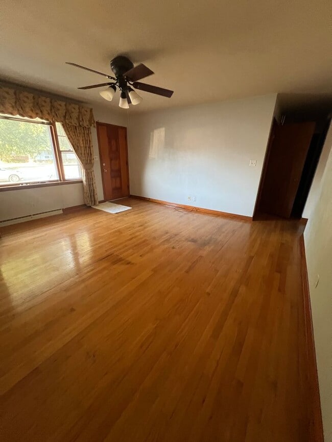 Photo - Indian Hills 3 Bedroom 1.5 Bath