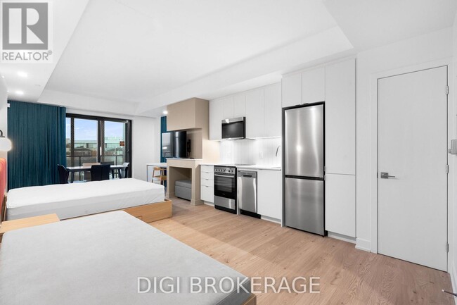 Photo - 1250 Cummings Ave Unit 422