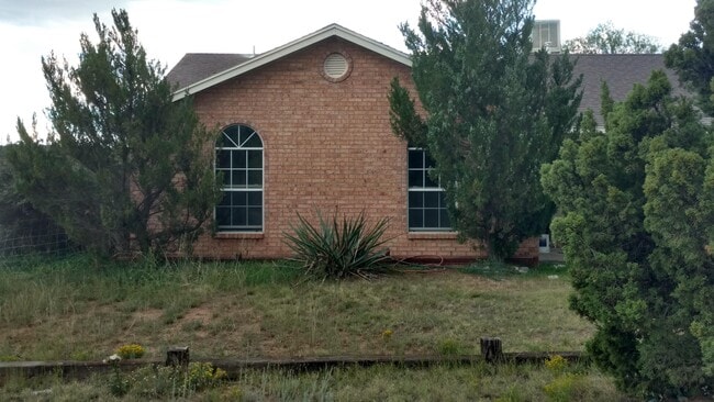 Photo - 20 Appaloosa Ln