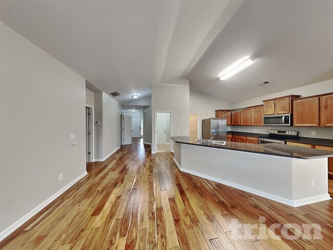 Photo - 58 Village Pass