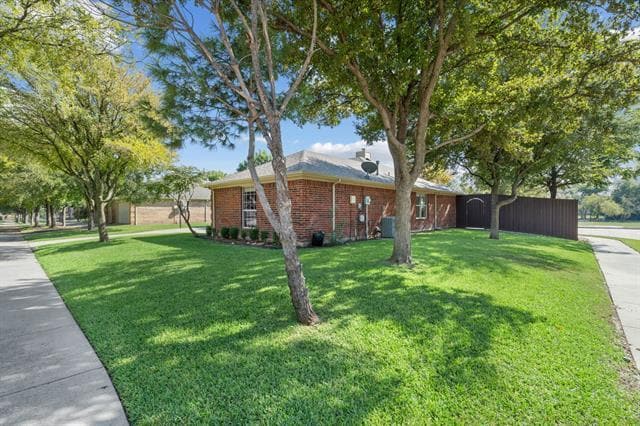 Photo - 6005 Parkplace Dr