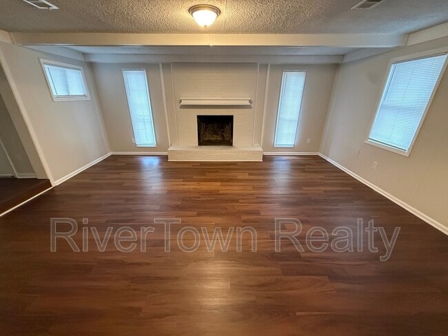 Photo - 824 Milstead Rd