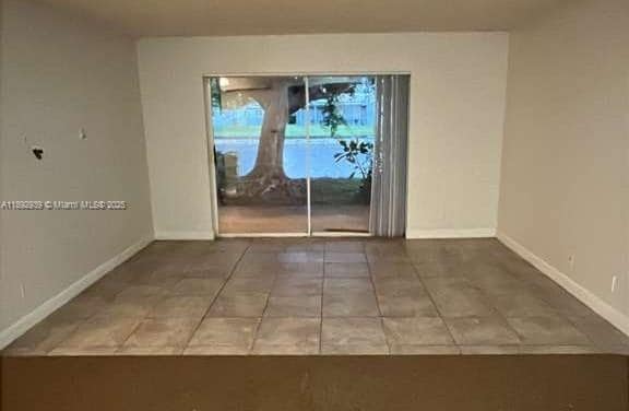 Photo - 7640 Westwood Dr Unit 407