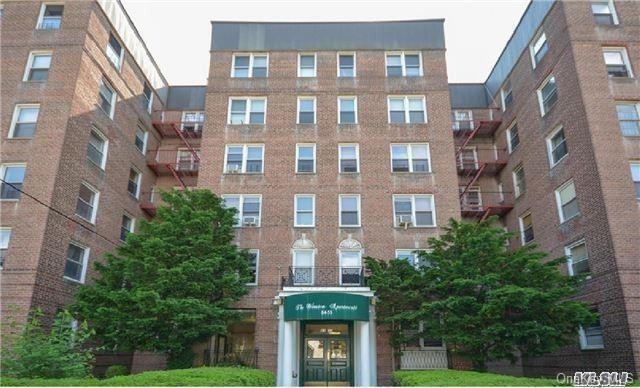 Building Photo - 84-55 Daniels St Unit 6G Rental