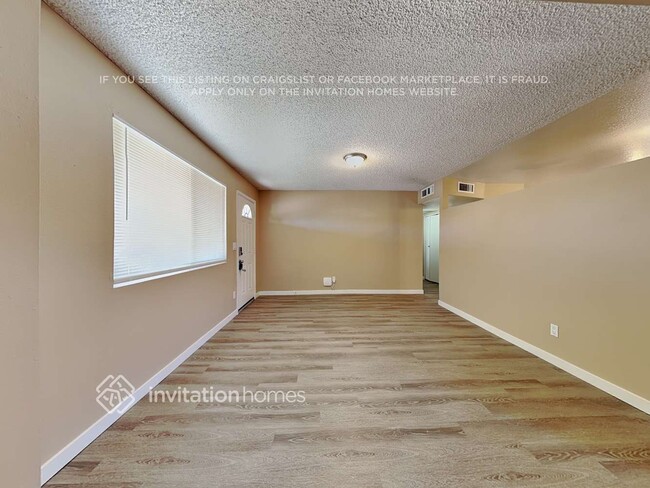 Photo - 4422 W Sanna St