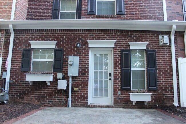 Photo - 5630 Lawley Rd