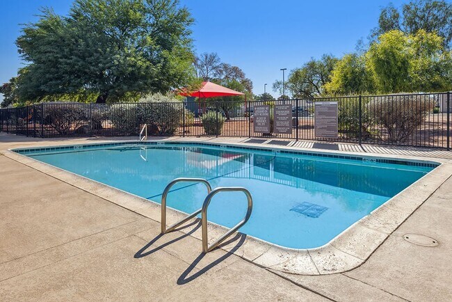 Woodcreek Apartments