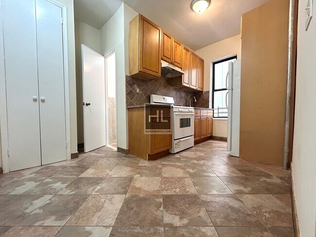 Photo - 16 STREET Unidad 8