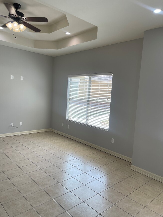 Photo - 503 E 3rd St Unidad 6