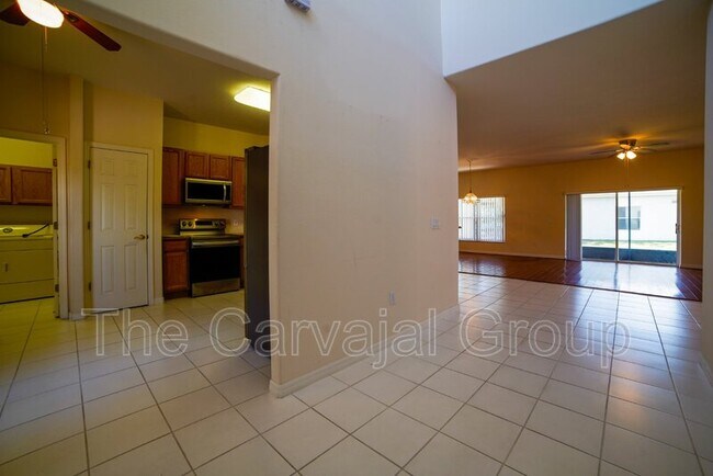 Photo - 1196 Glendora Rd N