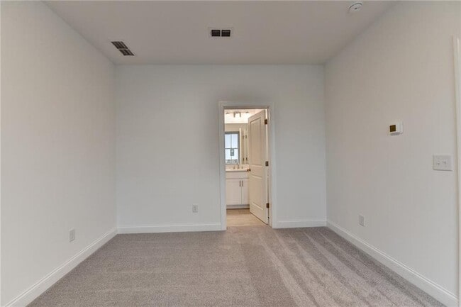 Photo - 5428 Howington Ct