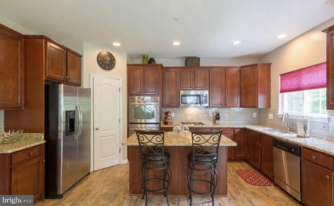 Photo - 6906 Lenape Ct