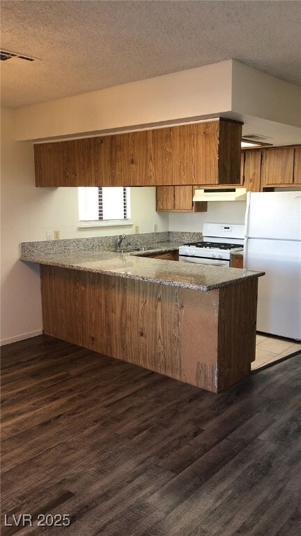 Photo - 2021 Winwood St