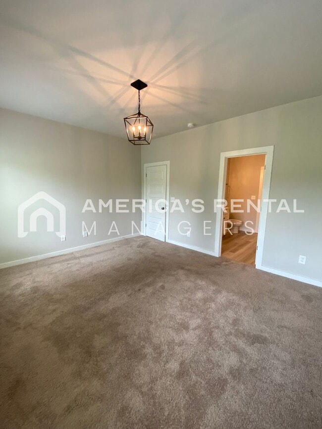 Photo - Home for Rent in Weaver, AL!!! Available to View with 48 Hour Notice!!