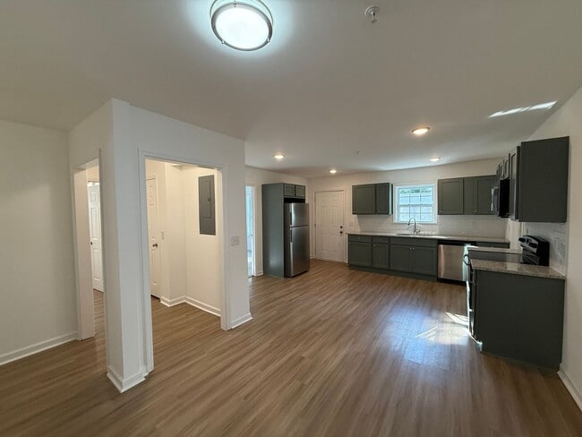 Photo - Apartment Home for Rent in Scottsboro, AL!! Unit A