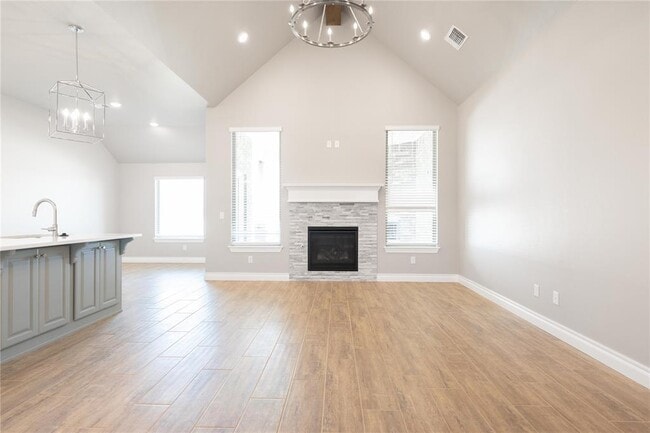 Photo - 16140 Verbena Cir