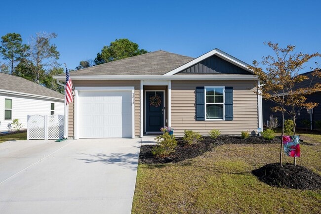 Building Photo - Charming 4-Bedroom Home in Desirable Water...