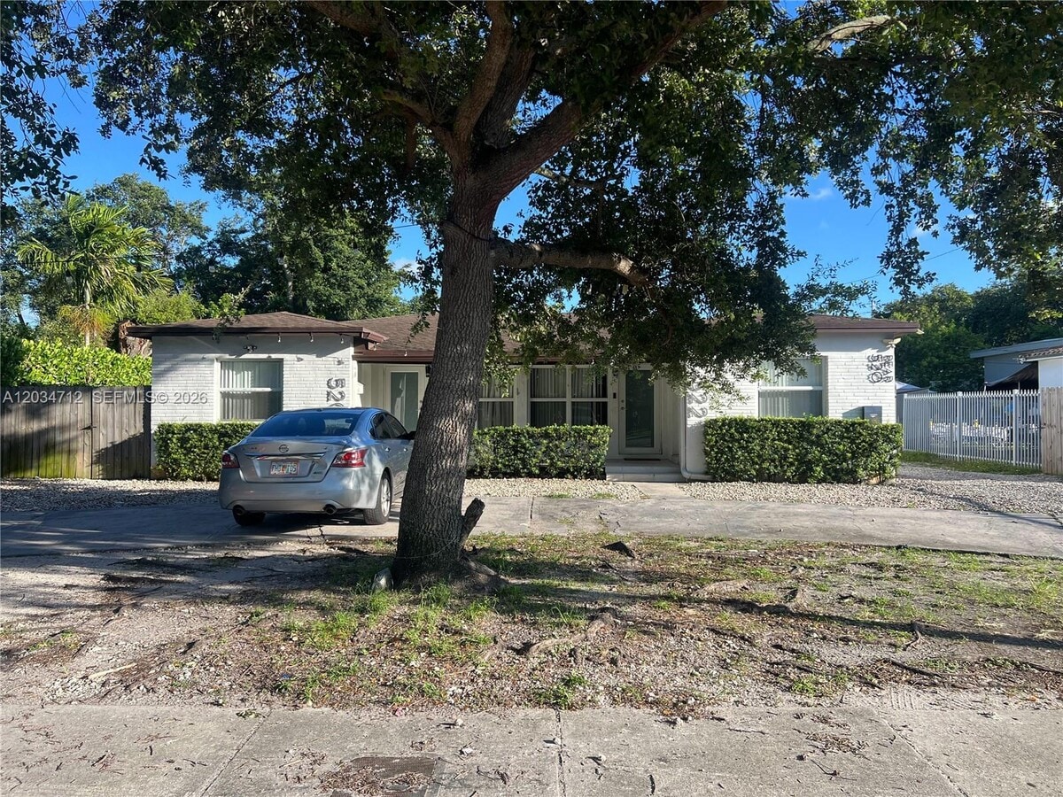 Photo - 520 NW 104th St Unit 522