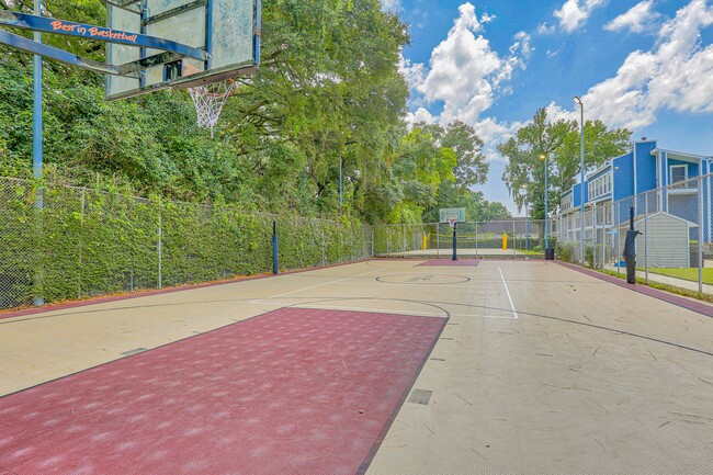 Fairway-View-II_2245-College-Dr_II-2039570_PHO-76 - Fairway View