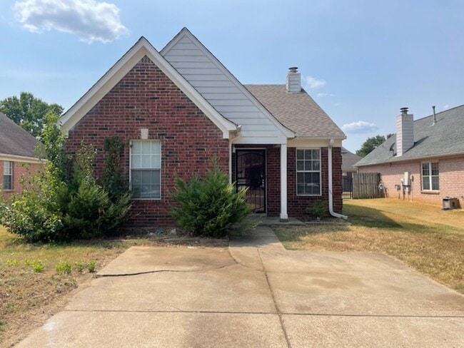 Building Photo - Stone Creek Rental