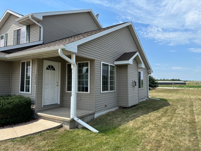 Photo - 2010-2012 Autumn Lane, Unit 2012