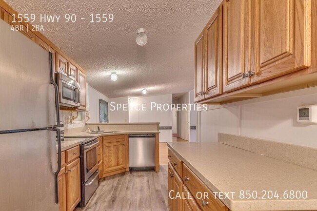 1559 US-90