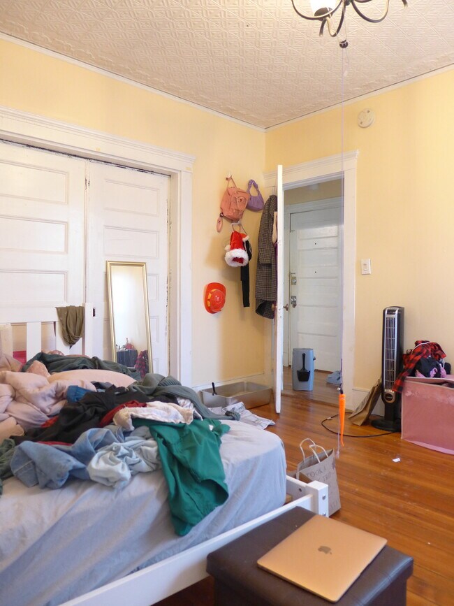 Photo - 158 Hillside St Unidad 2