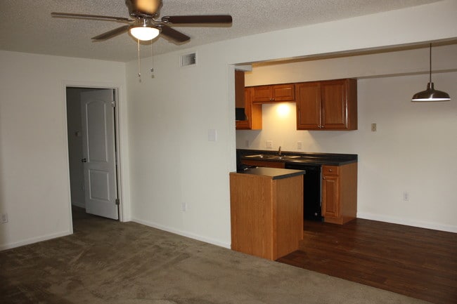 Highlander Square Apartments