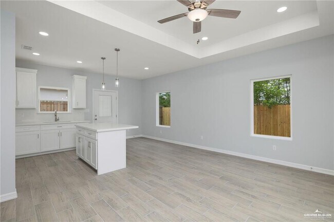416 E Acacia Ave Unit 4