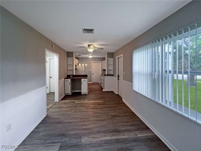 Photo - 1918 Grace Ave