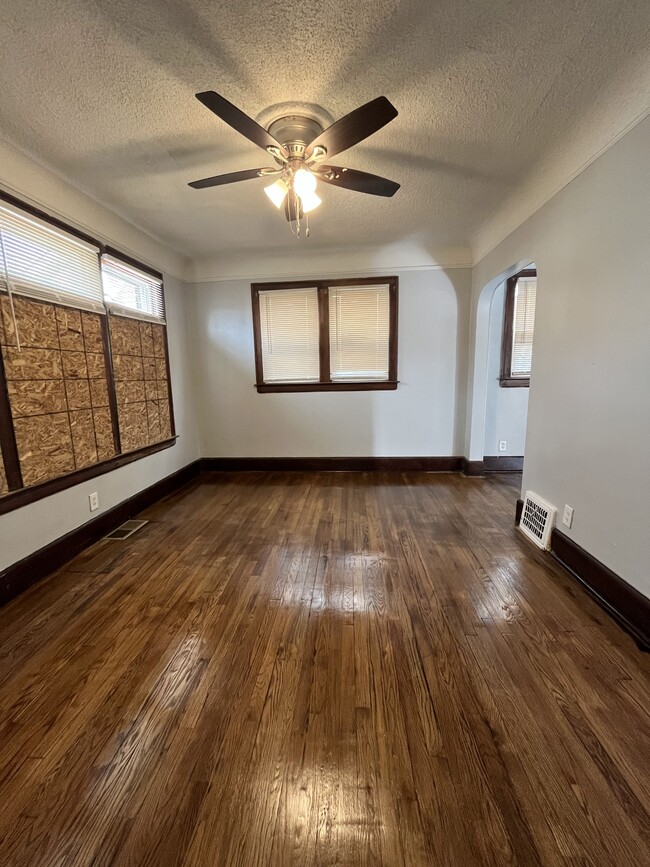 Photo - 6225 Oldtown St